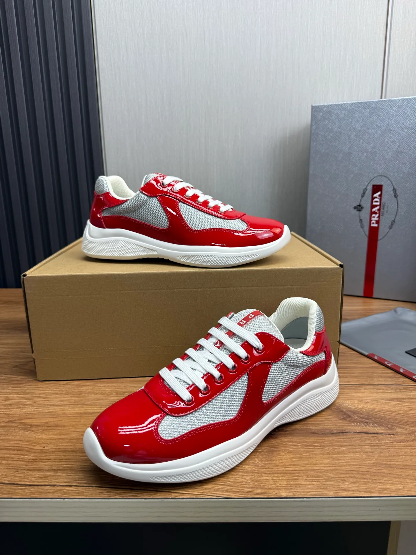 Men's shoes 640💰 [PRADA] Hot selling items🔥Must be recommended every day~~ Official website synchronized, 1:1 high quality shipments✔️ Imported cowhide fabric, rubber material + cowhide lining, original bottom, high-end airplane box packaging🎁 38-45 (38.45 custom-made, non-returnable)